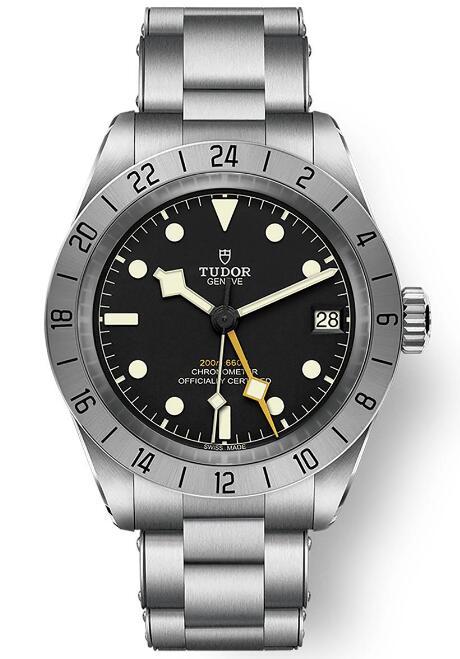 Tudor Black Bay Pro M79470-0001 Replica Watch